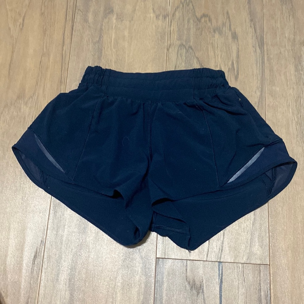 Navy Blue Lululemon Hotty Hot Low-Rise Lined Shorts 2.5" size 2